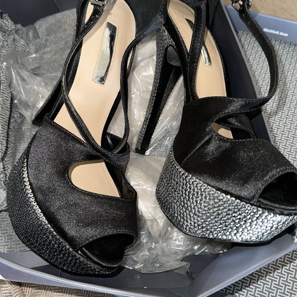 Black crystal satin heels - Picture 2 of 5